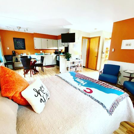 Remington Flats Aparthotel Fort Collins Bagian luar foto